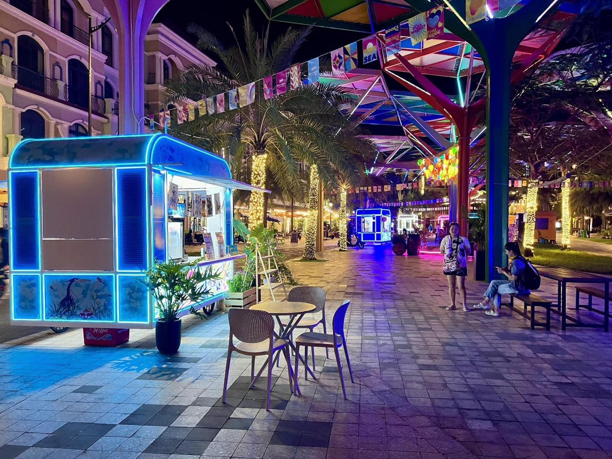 Solea Hotel Grandworld フーコック エクステリア 写真